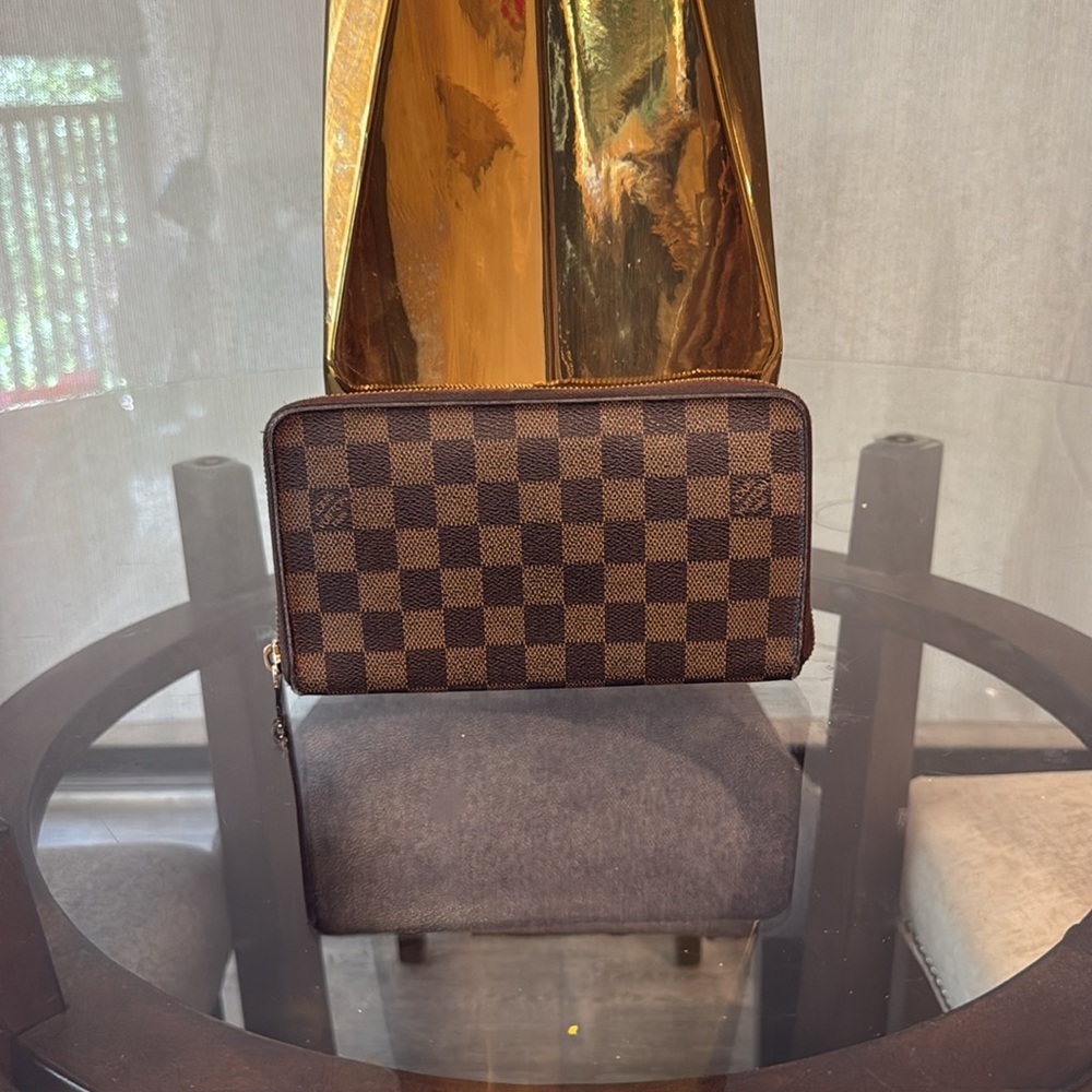 Authentic Louis Vuitton Damier Ebene long zippy wallet